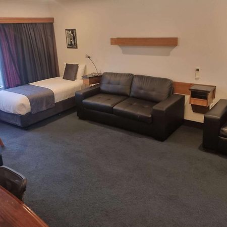 Quality Hotel Colonial Λόντσεστον Εξωτερικό φωτογραφία