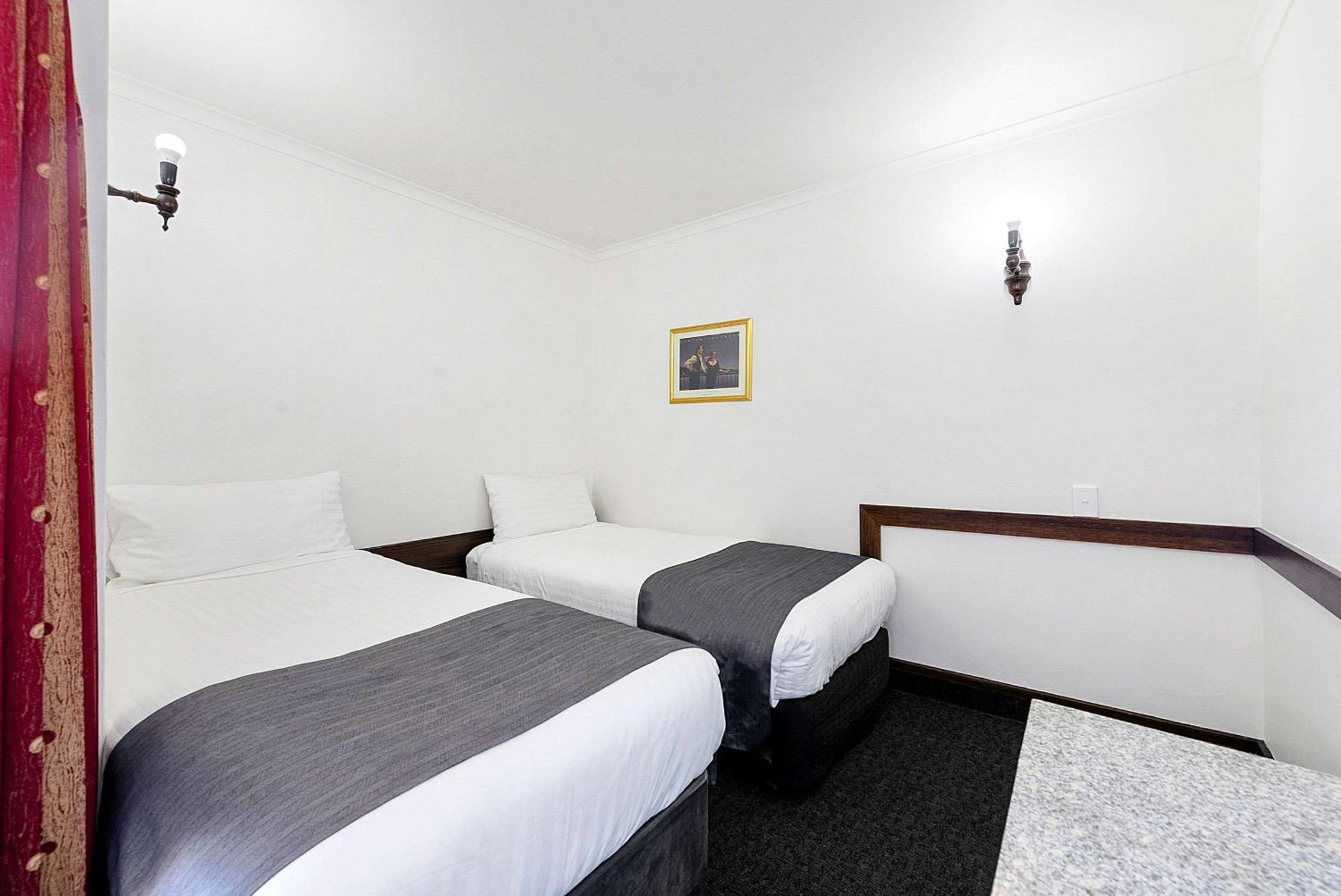 Quality Hotel Colonial Λόντσεστον Εξωτερικό φωτογραφία