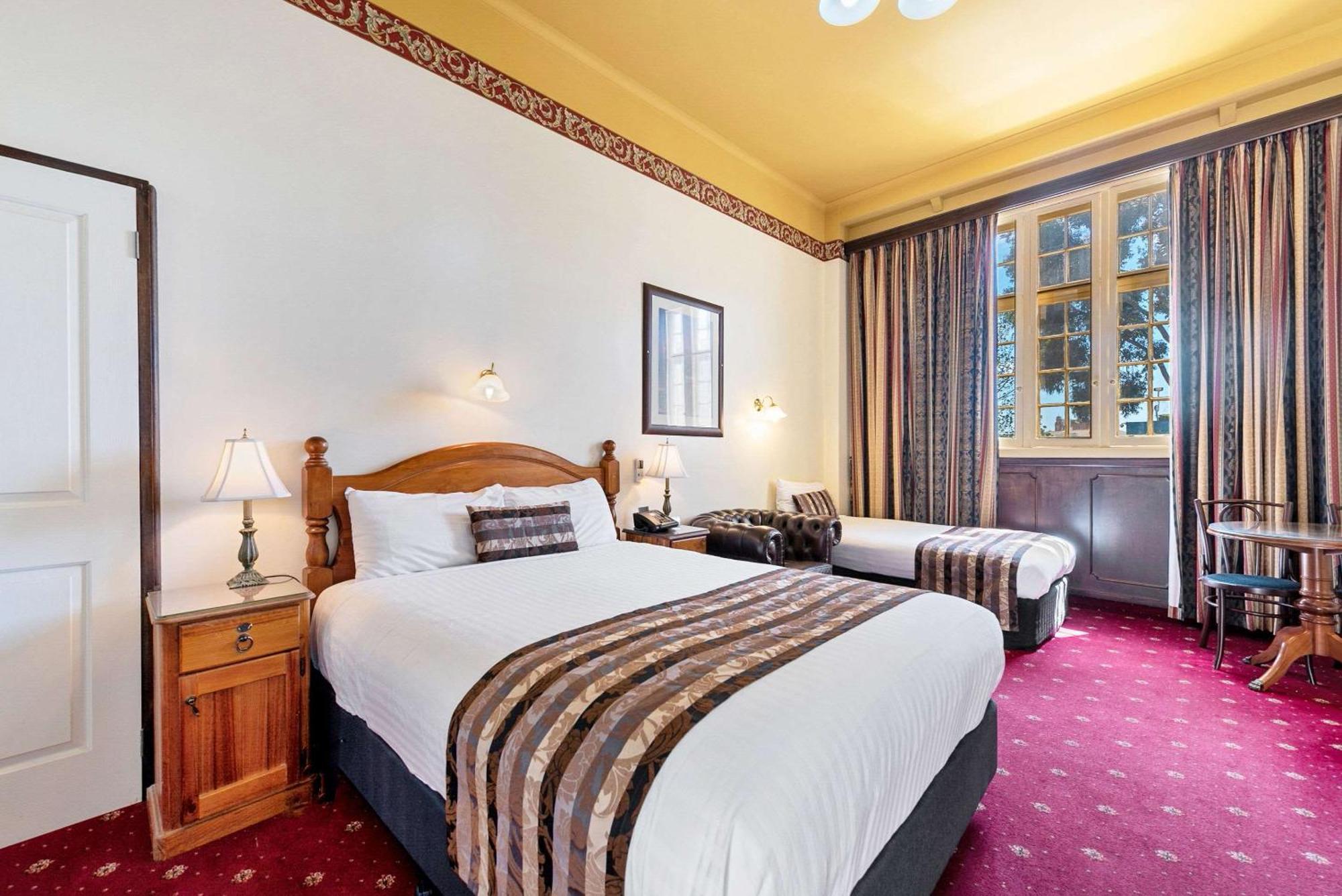 Quality Hotel Colonial Λόντσεστον Εξωτερικό φωτογραφία