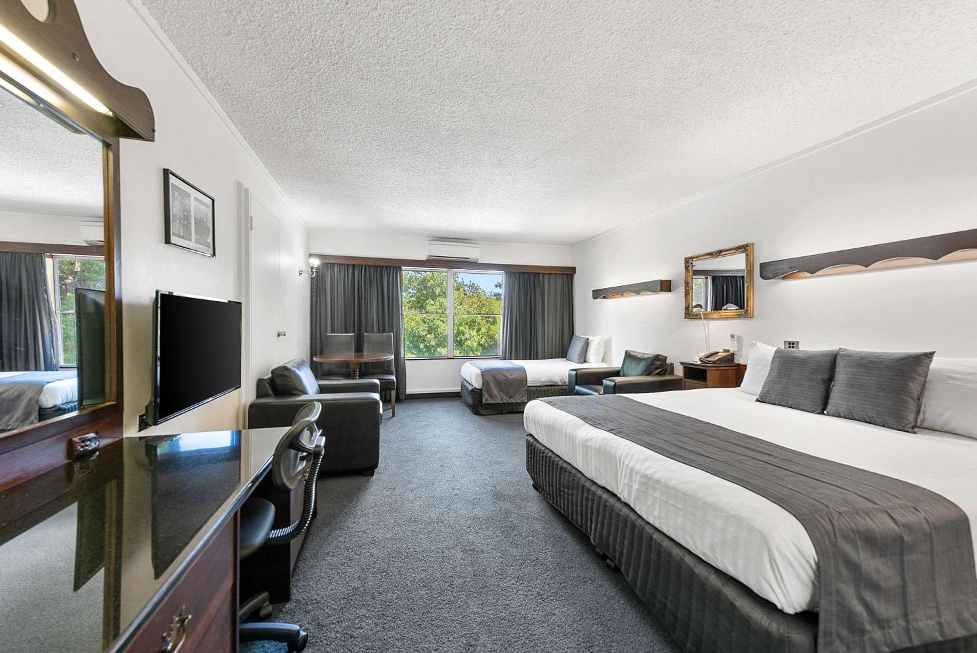 Quality Hotel Colonial Λόντσεστον Εξωτερικό φωτογραφία